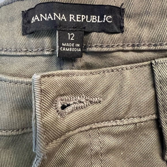 NWT Banana Republic Olive Green High Rise Straight Leg Twill Pants- Size 12 - Picture 5 of 7